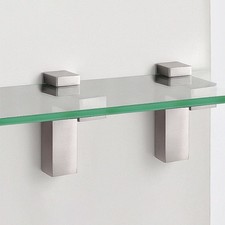 Pinces réglables innovantes pour tenir solidement les panneaux sandwich en verr