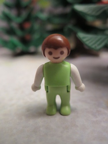 Petit enfant bébé vert - enfant,