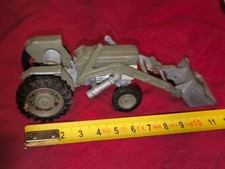 Jouet tracteur ancien Massey