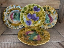 Lot de 4 anciennes assiettes