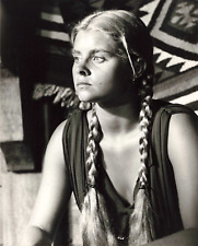 HD FILM PHOTO ACTRESS TARYN POWER IN SINBAD AND THE EYE OF THE TIGER