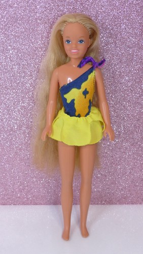 Barbie poupée doll - poupÉe, skipper