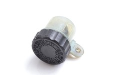 Réservoir de liquide de frein