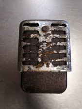 Echappement avec grille