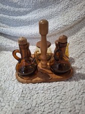 serviteur huile vinaigre sel