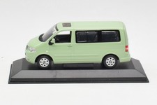 400052201-D1 Volkswagen T5 Multivan California Lime Green Dealer Minichamps 1/43