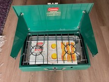 VINTAGE COLEMAN CAMPING STOVE 413 G CIRCA 1960S GREAT CONDITION W/GRIDDLE + LIT