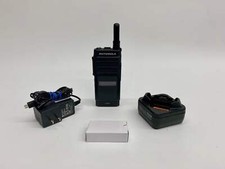 Motorola SL3500e AAH88YCD9SA2AN UHF MotoTRBO Portable Radio - SL3500