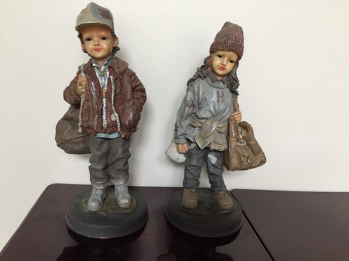 Duo statuettes poupées - de,