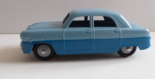 Dinky toys atlas ford - toys,