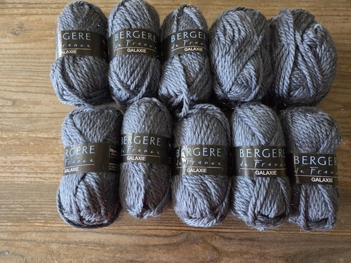 Lot pelotes laine - 10,