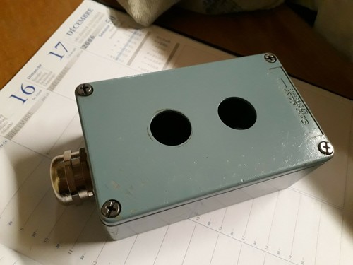 Boite electrique schneider