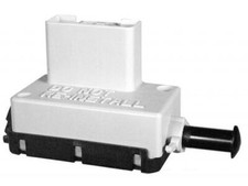 CONTACTEUR DE FEU DE STOP POUR