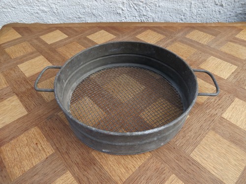 Ancien tamis zinc - tamis, en