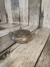 Bonbonnière En Étain A La