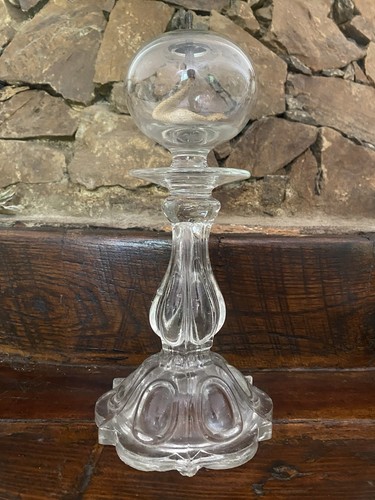 Lampe brodeuse pétrole - de,