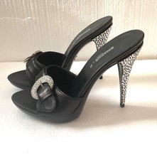 Sabot En Cuir Noir avec strass