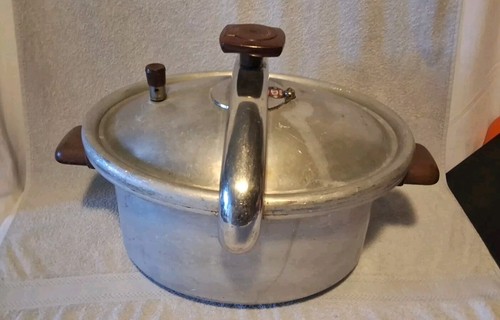 Rare ancienne cocotte - ancienne, minute