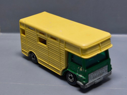 Matchbox lesney bedford horse - lesney,