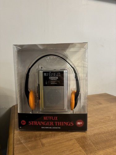 Walkman stranger things - stranger,