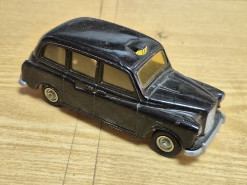 Voiture miniature taxi - miniature,