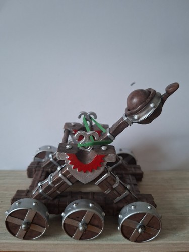 Figurine neuve papo - papo, engin