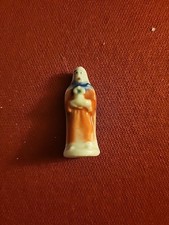 Fève Femme Rose Crèche de