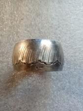 Rond de serviette en métal