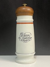 Moulin à Poivre en Porcelaine