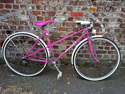 Vintage bike peugeot