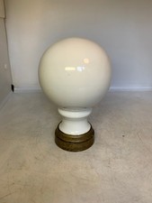 ANCIENNE BOULE ESCALIER EN