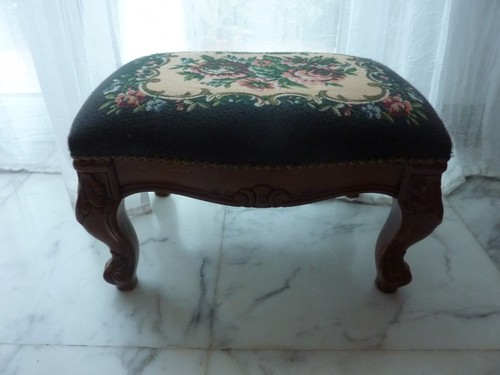 Ancien tabouret bois dessus - ancien, bois,