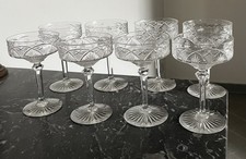 11 Coupes A Champagne  En