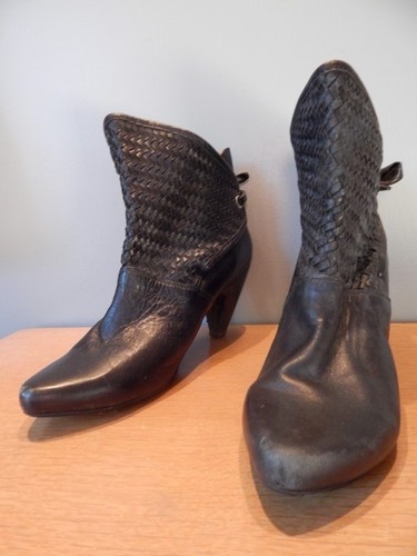 Black leather ankle heels - leather,