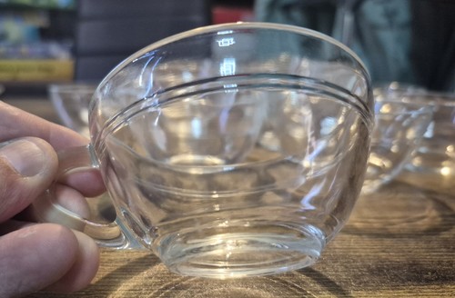 Lot petites tasses - de,