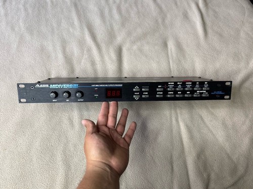 Alesis midiverb - alesis,
