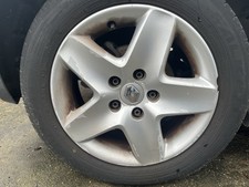 Lot 3 Enjoliveurs RENAULT