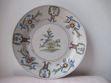 Ancien plat en faience  Nord