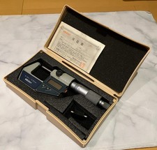 Micromètre extérieur