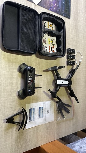 Drone avec caméra - avec,