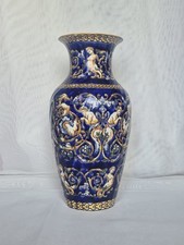 GIEN, vase motif renaissance