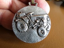 Ancien porte clé Tracteur