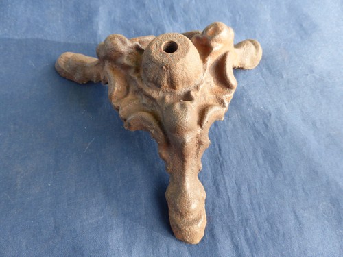 Socle pieds sabots fonte - pieds,