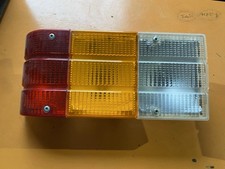 Feu arrière DROIT HELLA 3