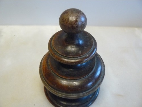 Toupie boule bois tourné - boule,