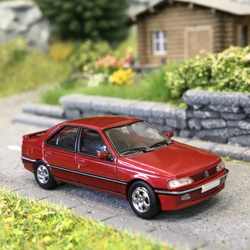 Peugeot 405 berline mi16 - 405,,