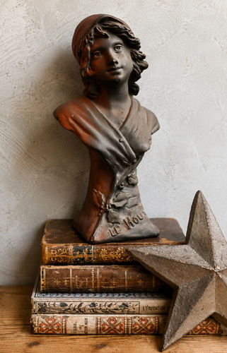 Art deco terracotta bust - deco,