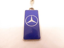 PORTE-CLES / KEY RING -