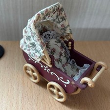 Ensemble poussette et lapin