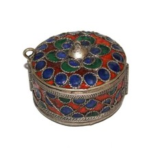 Boîte ancienne / bracelet